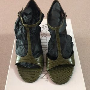 Worthington snakeskin heels.